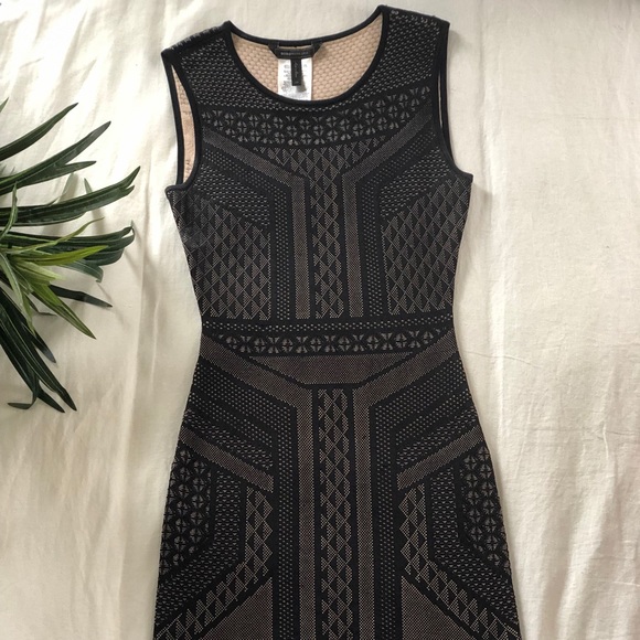 BCBGMaxAzria Dresses & Skirts - BCBGMAXAZRIA BODY CON DRESS